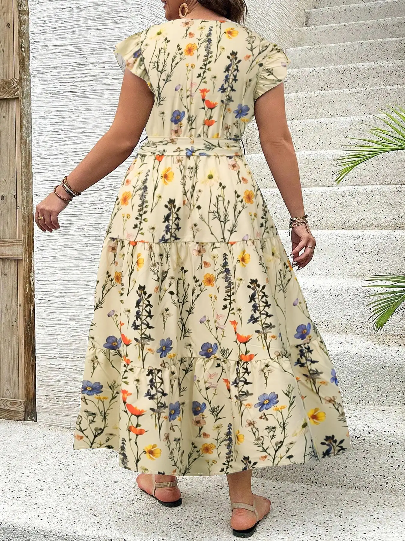 Plus Size Floral Print V Neck Dress, Casual Fashion Dress for Daily Outdoor Wear, Women Plus Clothing for All Seasons - Image 5